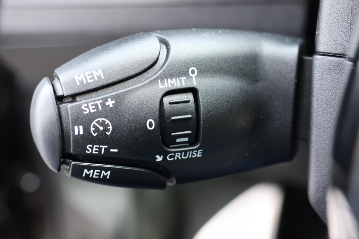 Peugeot 5008 1,2 PT 96kW GT-Line 7-Míst