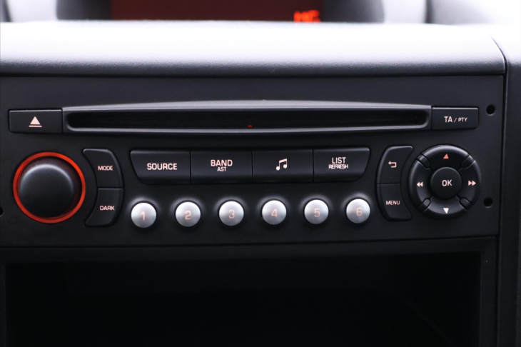 Peugeot Partner 1,6 HDI 68kW Tepee CZ 1.Maj.