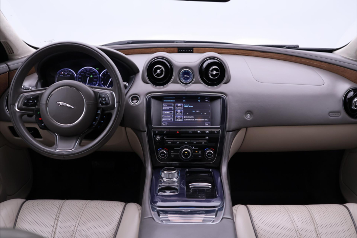 Jaguar XJ 3,0 V6 D 202kW PREMIUM LUXURY