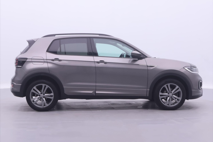 Volkswagen T-Cross 1,0 TSI DSG R-Line 1.Maj LED