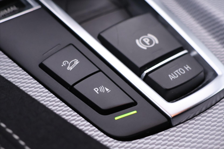 BMW Řada 5 3,0 530D 190 kW xDrive M-Paket