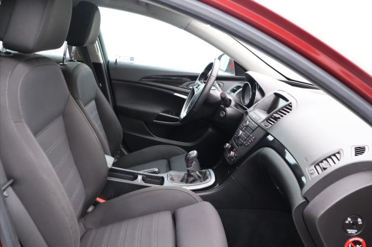 Opel Insignia 2,8 V6 Turbo 191kW Sport 4x4 CZ