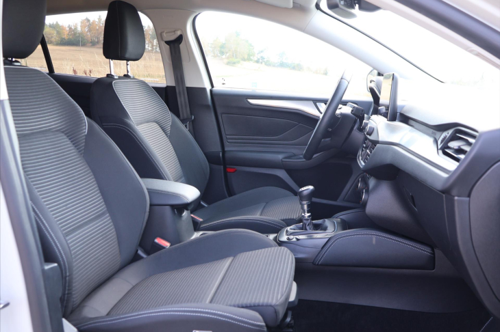 Ford Focus 1,5 Titanium X CZ 1.Maj. DPH