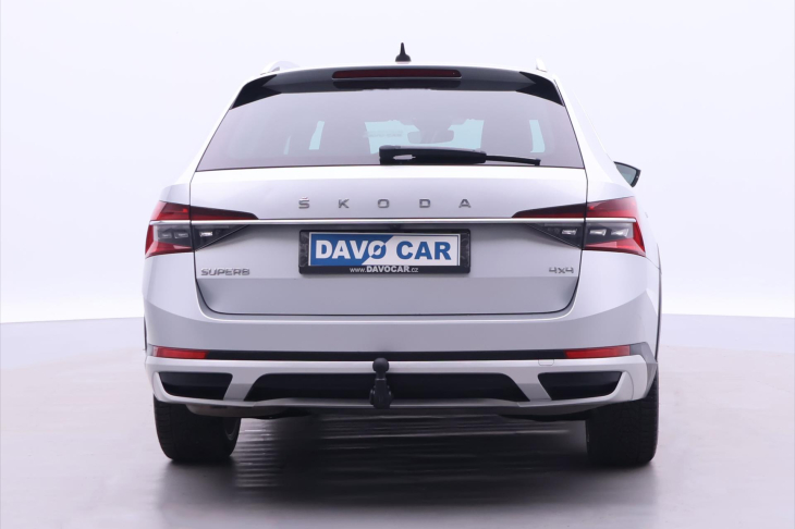 Škoda Superb 2,0 TDI 140kW DSG Scout 4x4 CZ