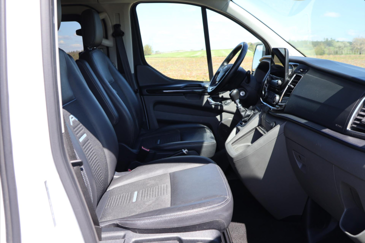 Ford Tourneo Custom 2,0 TDCI 136kW Active 1Maj DPH