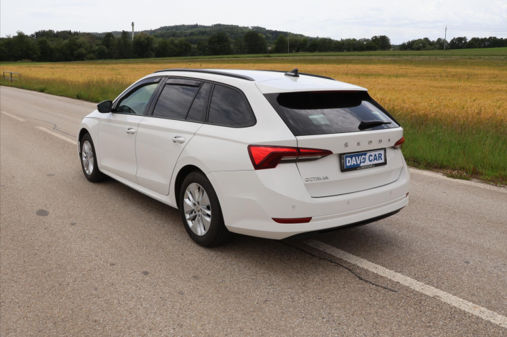 Škoda Octavia 2,0 TDI 85kW Ambition CZ