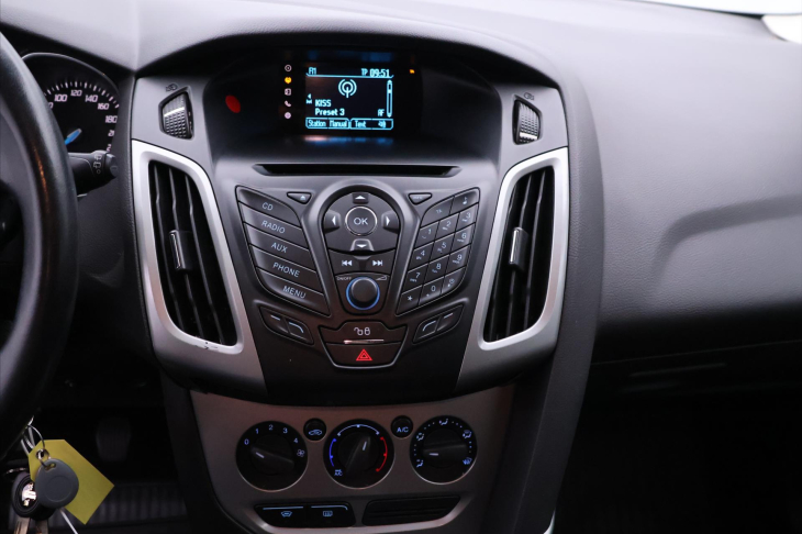 Ford Focus 1,6 TDCi 70kW Klimatizace CZ