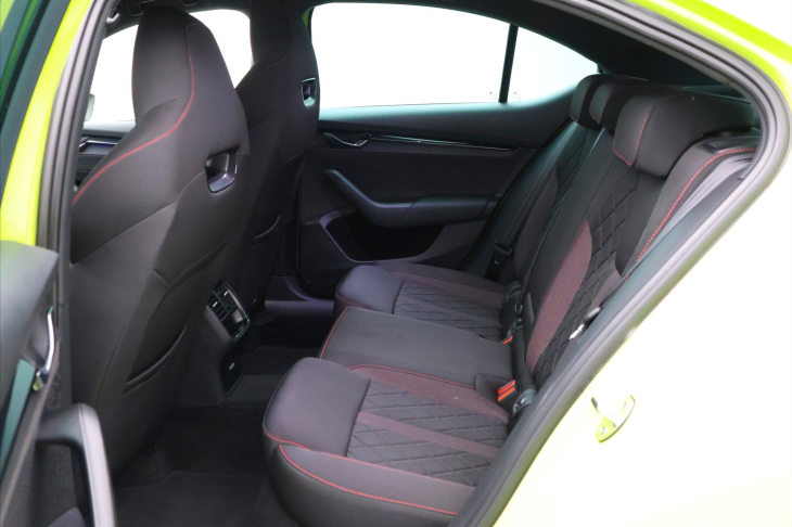 Škoda Octavia 2,0 TSI 180kW DSG RS CZ DPH