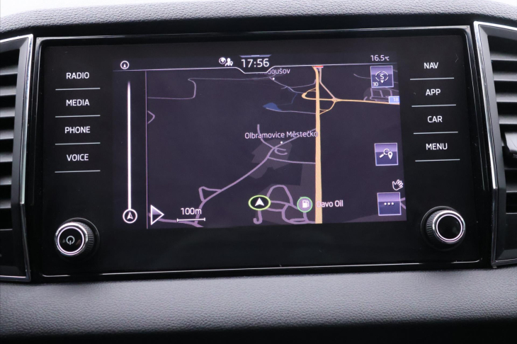 Škoda Karoq 1,0 TSI Business DPH serv.kn.