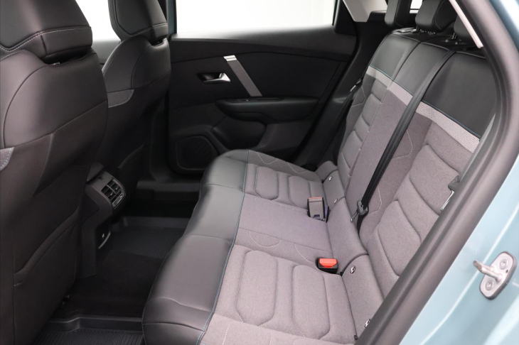 Citroën C4 1,2 PT 96kW 1 Maj. Záruka