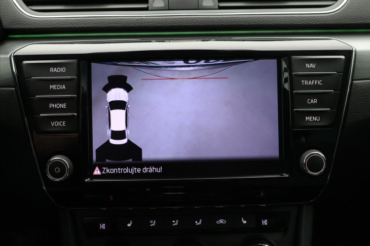 Škoda Superb 2,0 TDI 140kW DSG Style Kůže