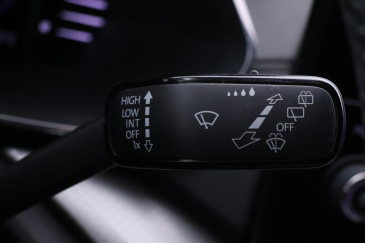 Škoda Octavia 2,0 TDI 110kW DSG Ambition CZ DPH