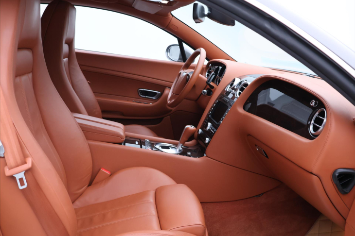Bentley Continental GT 6,0 i W12 412kW Serviska DPH
