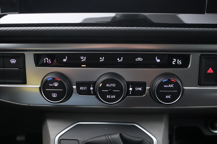 Volkswagen Caravelle 2,0 TDI 150kW DSG Long LED DPH