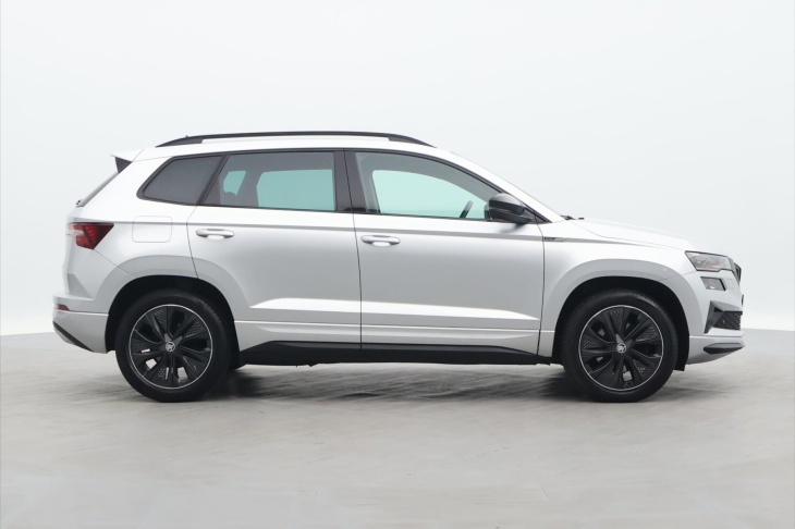 Škoda Karoq 2,0 TSI 140kW 4x4 Sportline DPH