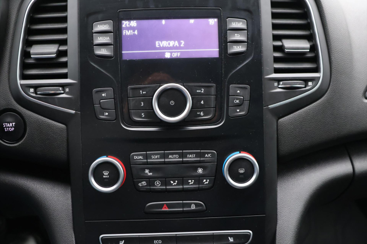 Renault Mégane 1,6 SCe 84kW Klimatizace CZ