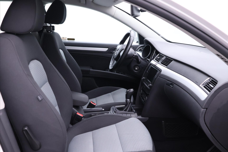 Škoda Superb 1,4 TSI 92kW CZ 1.Maj. Xenon