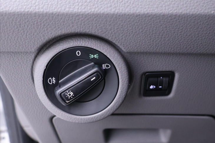 Volkswagen Transporter 2,0 TDI Klima 1.Maj Serv.k DPH