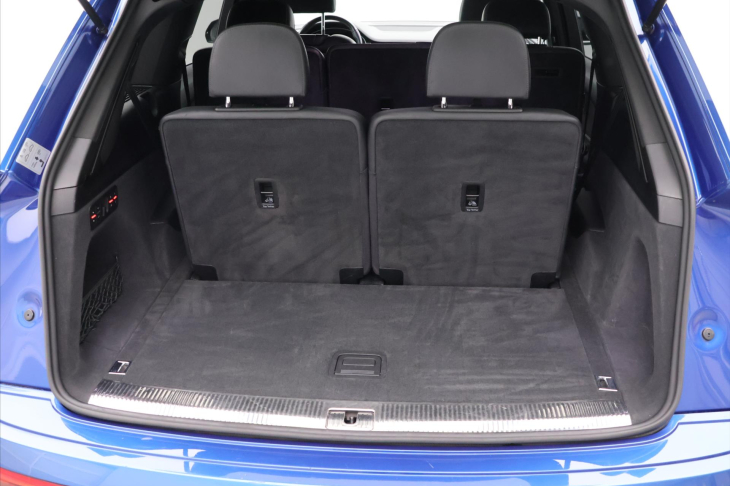 Audi Q7 3,0 TDI 200kW Quatrtro CZ DPH