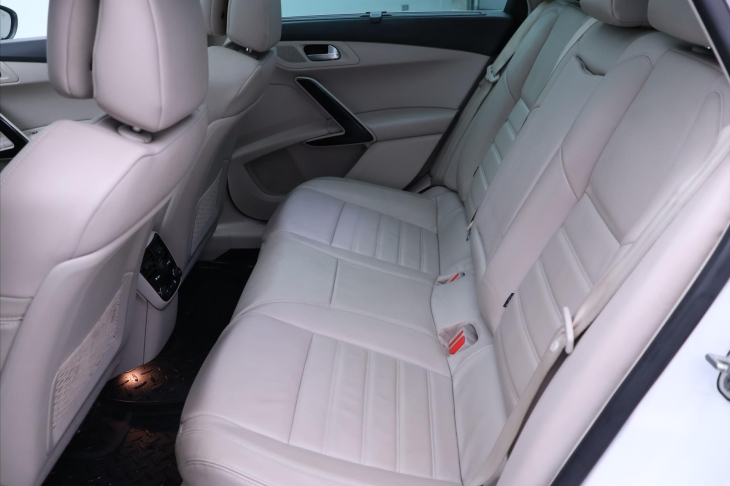 Peugeot 508 2,0 HDI 110kW CZ Allure DPH