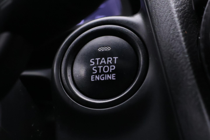 Mazda CX-3 2,0 Skyactiv-G120 Emotion CZ