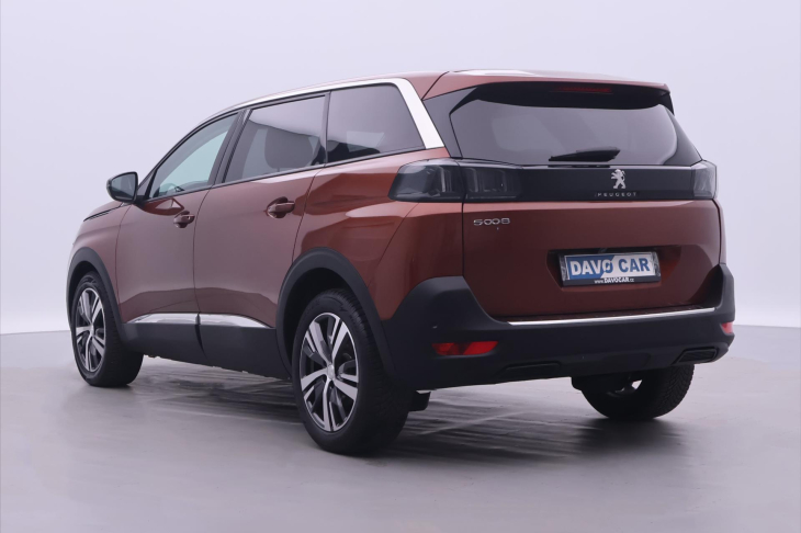 Peugeot 5008 1,5 HDI 96kW Allure 7-Míst DPH