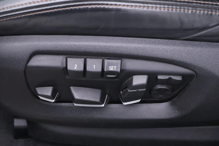 BMW X6 3,0 40d 230kW xD Aut. CZ LED