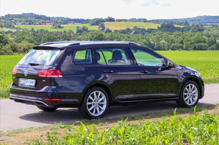 Volkswagen Golf 1,0 TSI 81kW CZ Comfort LED