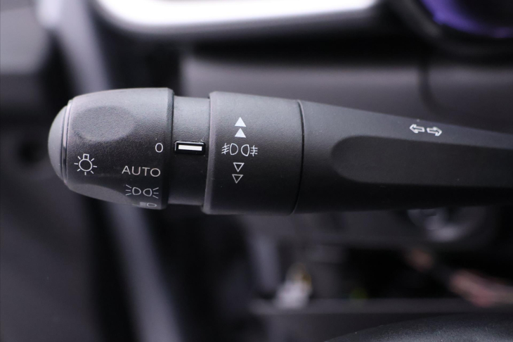 Citroën C3 1,2 PT FEEL Navi DPH 1.Maj.