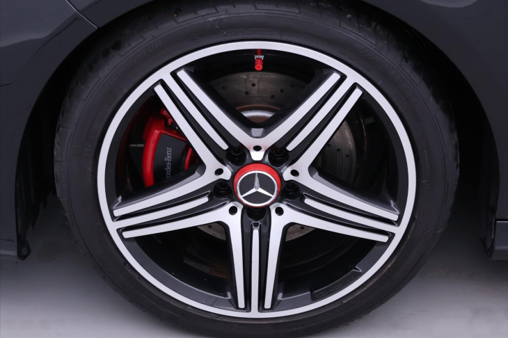 Mercedes-Benz CLA 2,0 250 160kW 4M AMG Sport SB