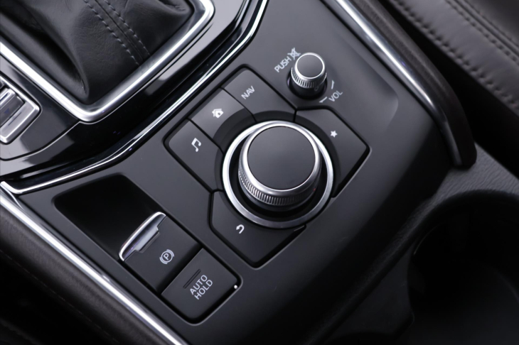 Mazda CX-5 2,5 SkyActiv AWD Sports-Line DPH