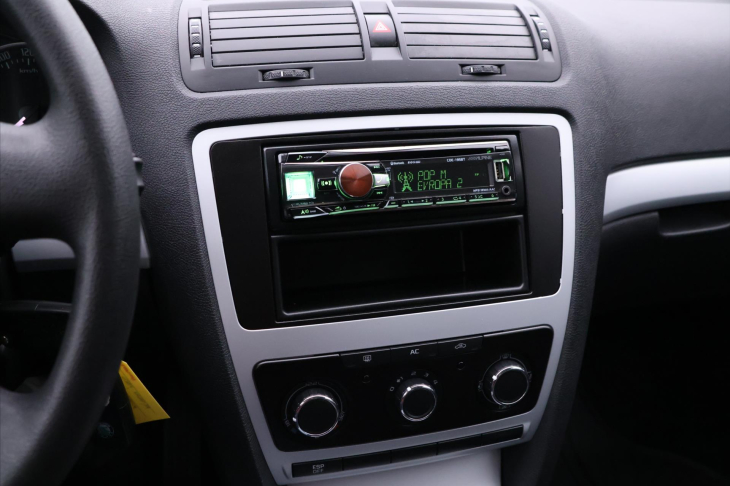 Škoda Octavia 1,4 TSI 90kW Klima 90'500km