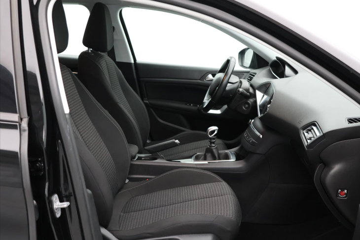 Peugeot 308 1,5 HDI 75kW Aut.klima