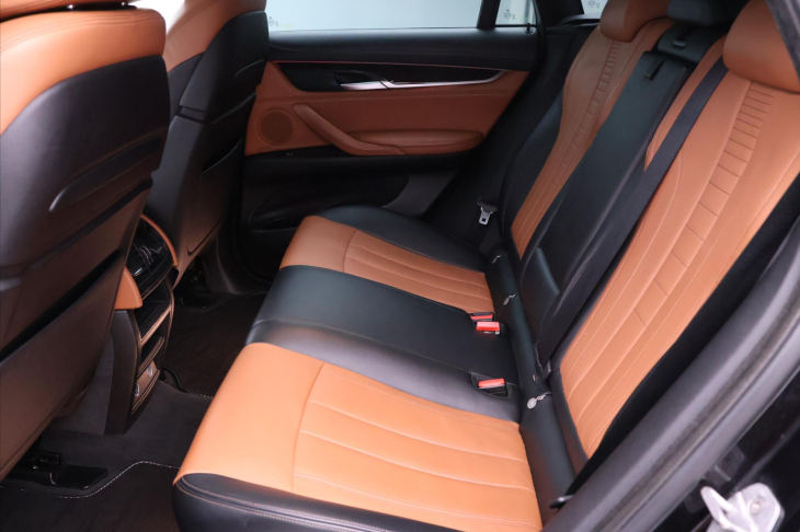BMW X6 3,0 40d 230kW xD Aut. CZ LED