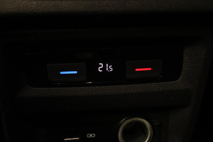 Volkswagen Tiguan 1,4 TSI 92KW CZ KLIMA LED