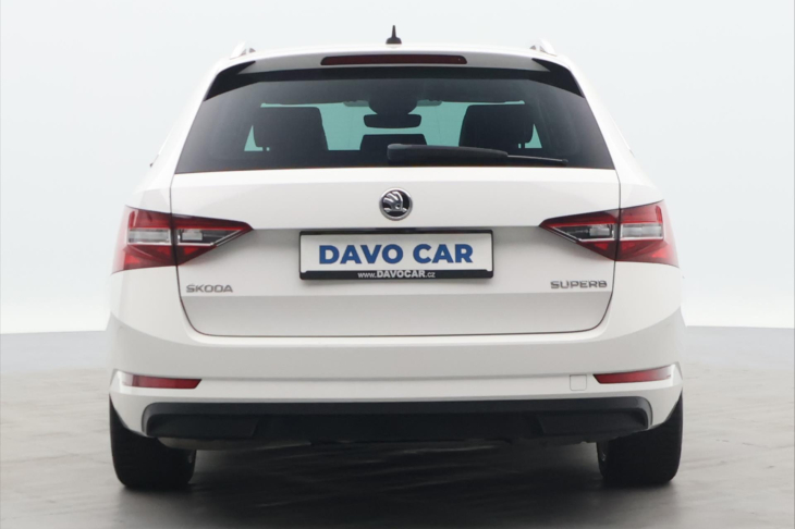 Škoda Superb 2,0 TDI 140kW L&K Navi CZ