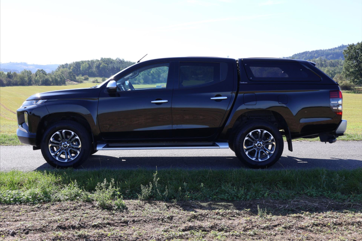 Mitsubishi L200 2,3 DI-D 4WD Intense 1.Maj DPH