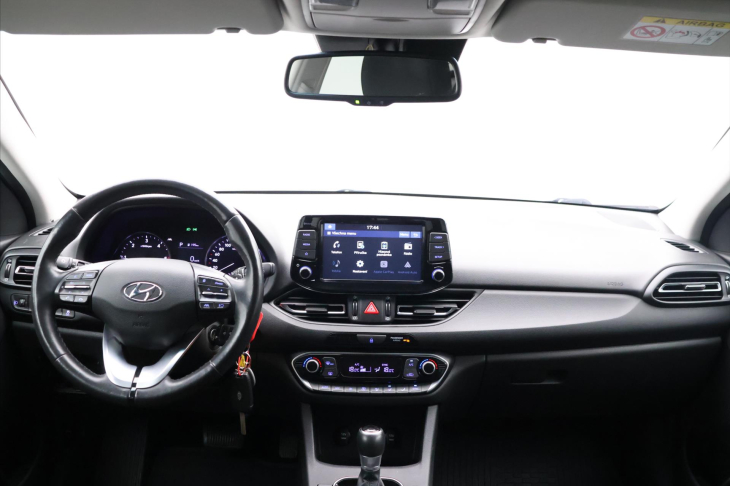 Hyundai i30 1,6 CRDi 85kW Aut. Style CZ
