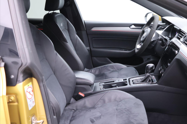 Volkswagen Arteon 2,0 TSI 206kW DSG 4M R-Line