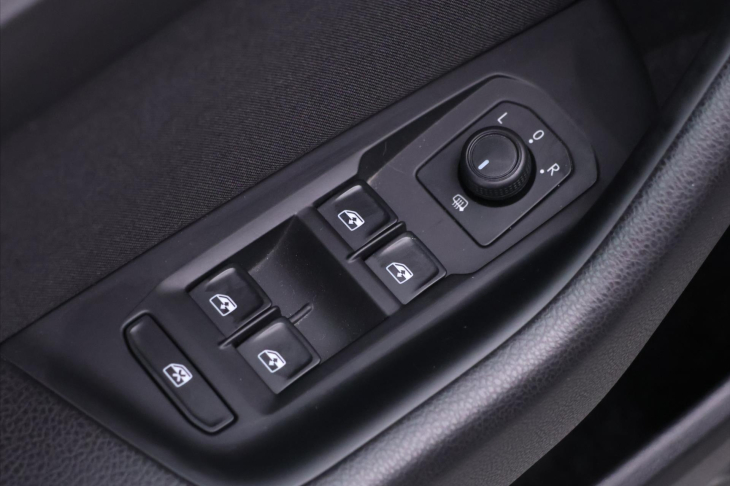 Volkswagen Passat 2,0 TDI 110kW Comfortline Navi