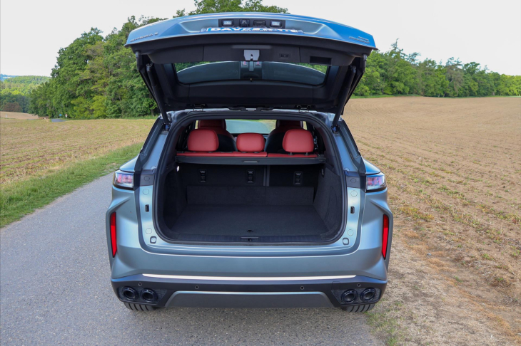 Omoda 9 1.5 Hybrid 395KW CZ 7 let záruka