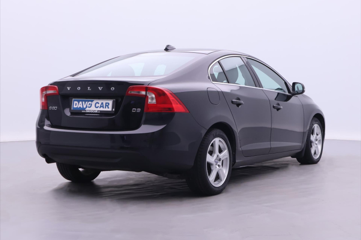 Volvo S60 2,0 D3 120kW Aut. Serv.Kniha