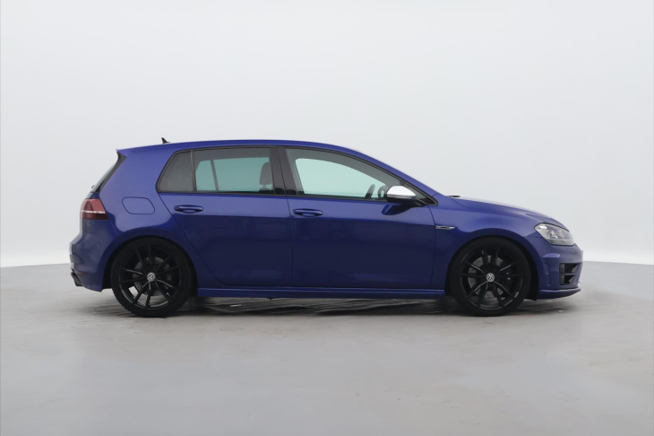 Volkswagen Golf 2,0 TSI R 221kW 4Motion DSG