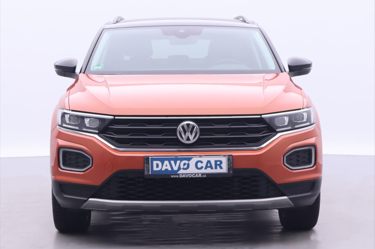 Volkswagen T-Roc 1,5 TSI DSG Design LED Tažné