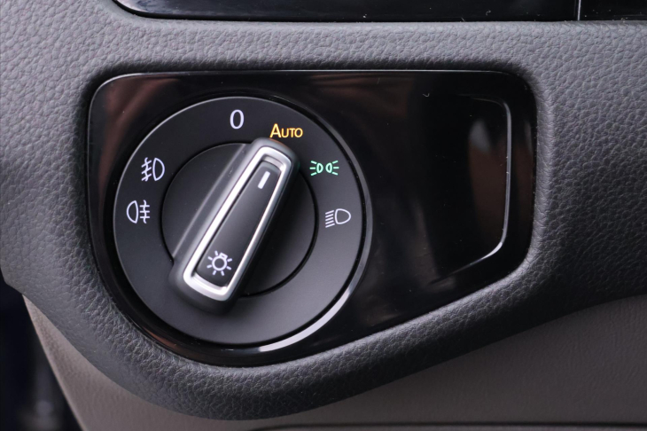 Volkswagen Golf 1,4 TSI Highline Xenon Serv.k.