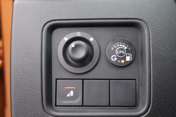 Dacia Duster 1,0 TCe 74kW CZ Prestige DPH