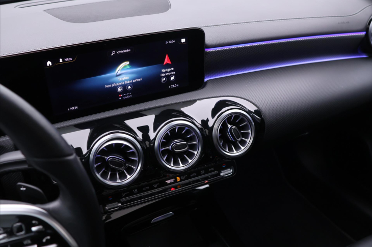 Mercedes-Benz CLA 2,0 200d 110kW 4Matic CZ