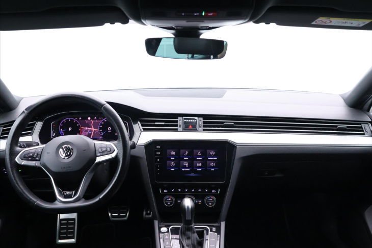 Volkswagen Passat 2,0 TSI 200kW CZ R-Line 4M