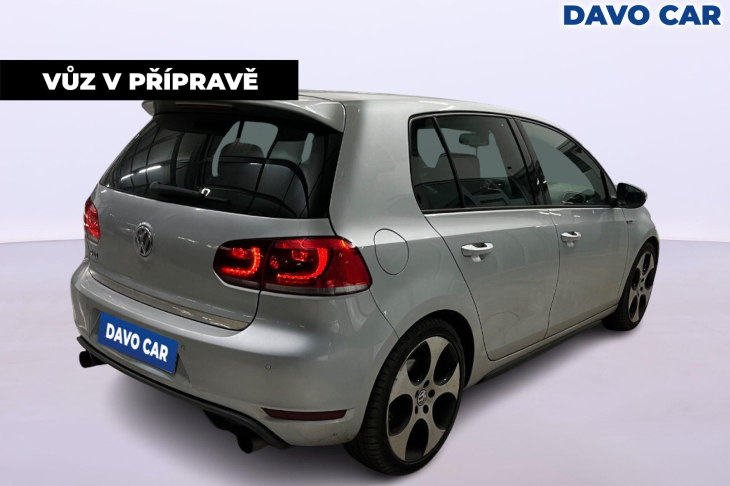 Volkswagen Golf 2.0 GTI 155kW DSG Xenon CZ