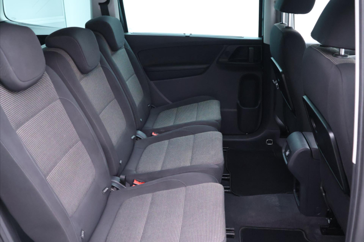 Volkswagen Sharan 2,0 TDI 103kW Tažné Trendline